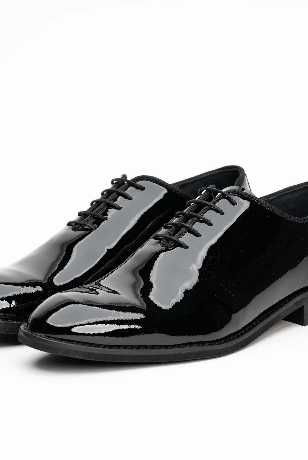Pantofi ceremonie negri din lac 874