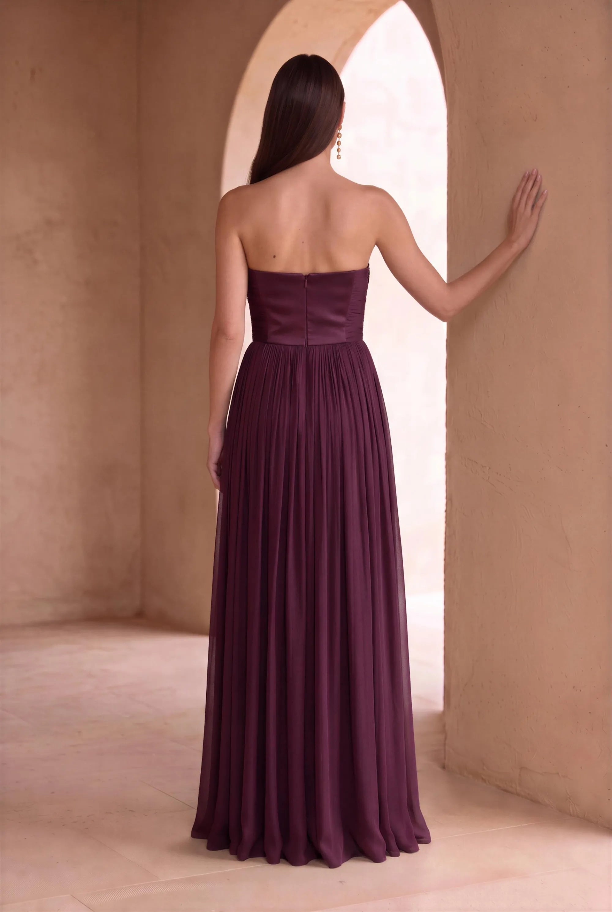 Rochie burgundy - vedere din spate