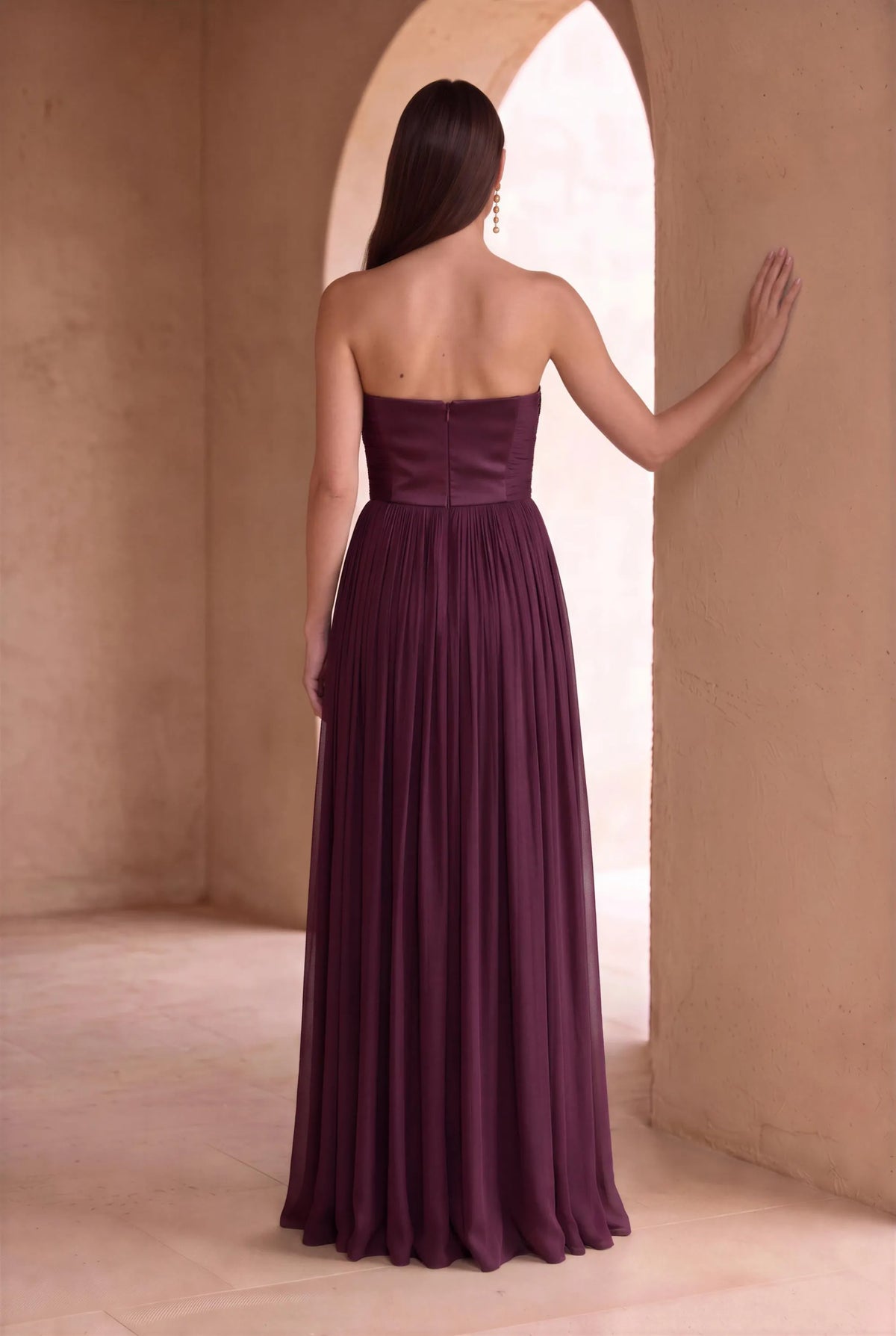 Rochie burgundy - vedere din spate