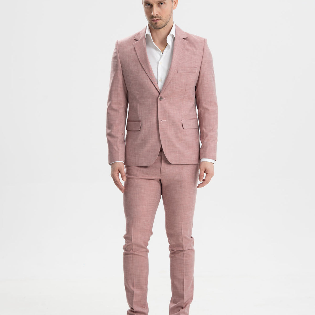 Costum roz slim – galeriademoda