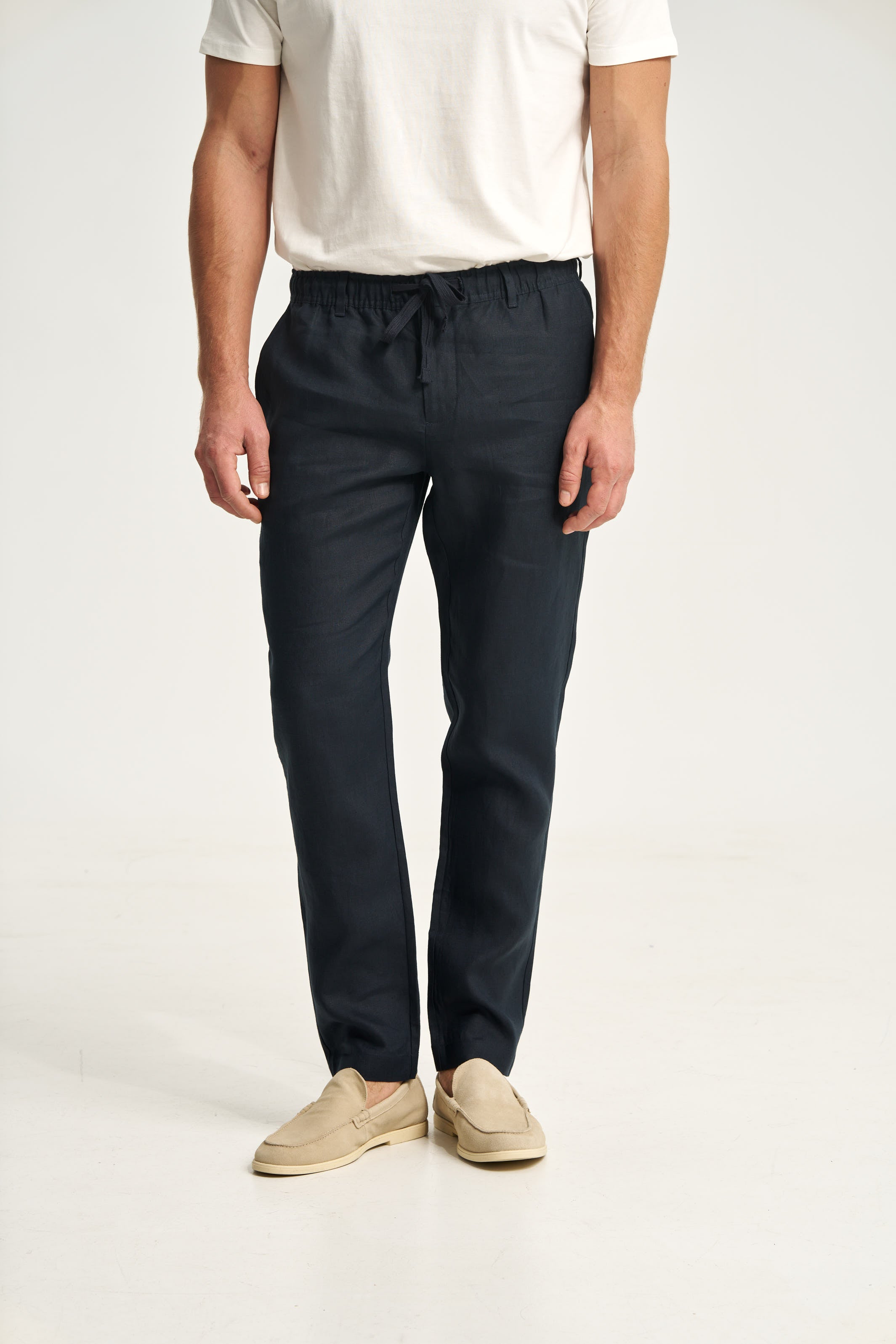 Pantaloni din in bleumarin