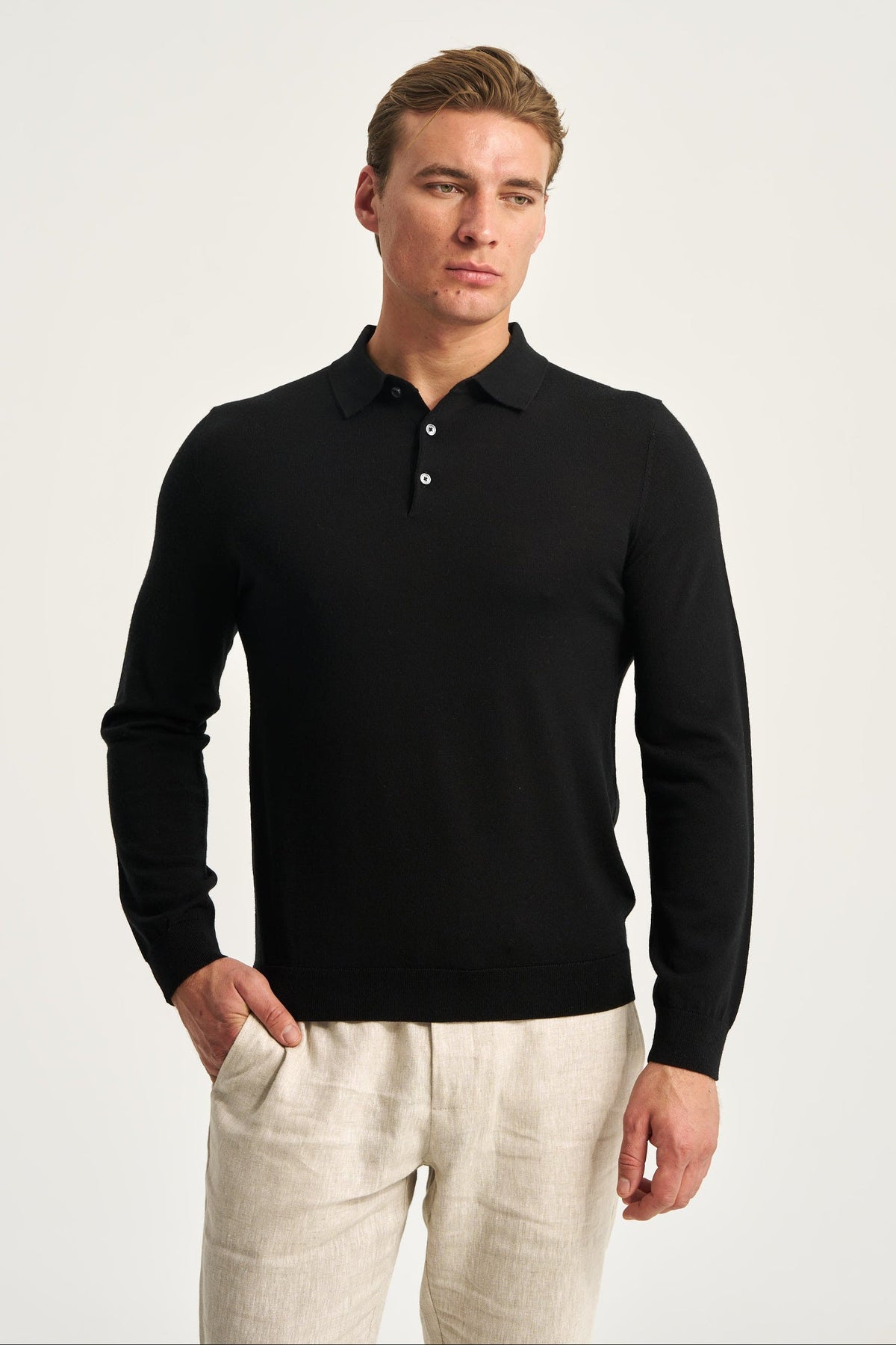 Polo Monaco negru din lână merinos